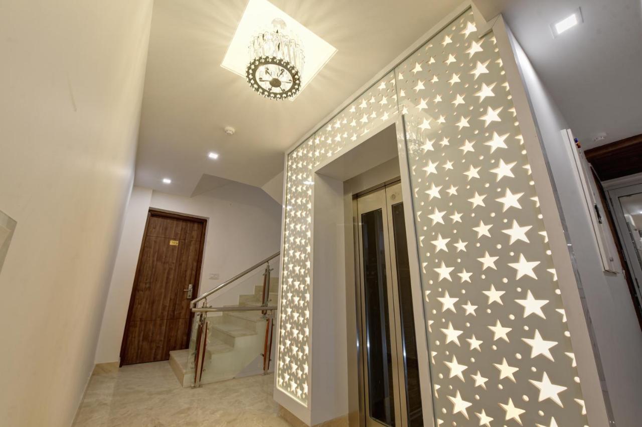 Golden Tree Hotel Noida Luaran gambar