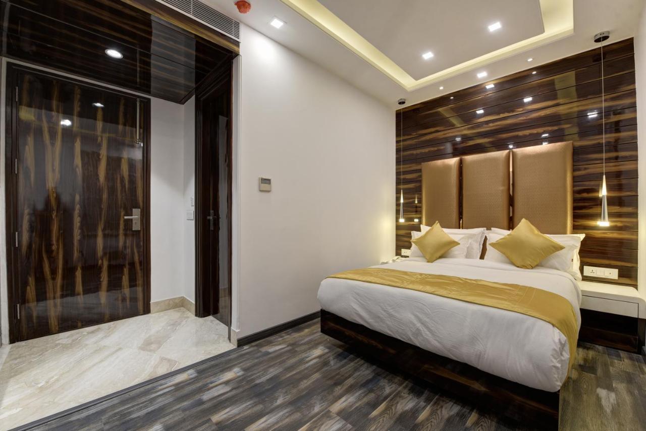Golden Tree Hotel Noida Luaran gambar